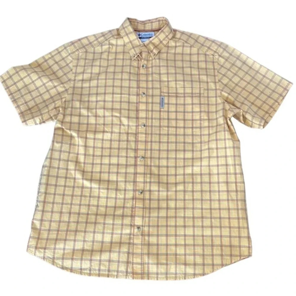 Columbia Men’s plaid short sleeved button down shirt Mustard Yellow Size L